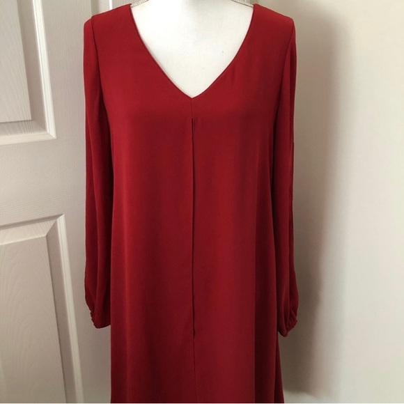 White House Black Market Split-Front, Long Sleeve Red S
Dress; Size: 0

O-4 - Picture 1 of 11